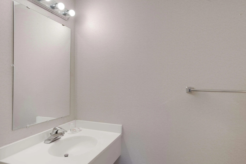 Days Inn by Wyndham Auburn/Finger Lakes Region