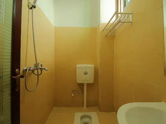 Twin Sisters Hotel (Haikou Meilan Airport)