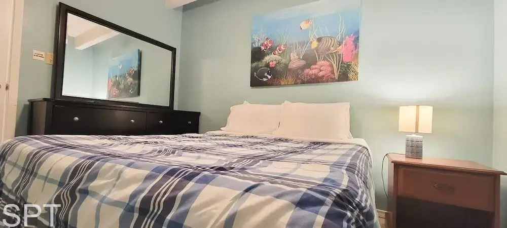 Aquarius 408 2 Bedroom Condo by RedAwning