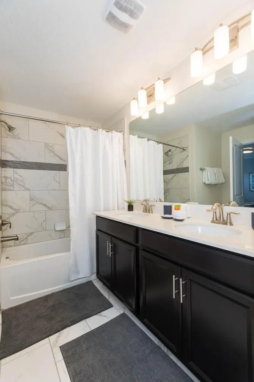 8924 SD - Luxury 4BR Townhome: Private Pool