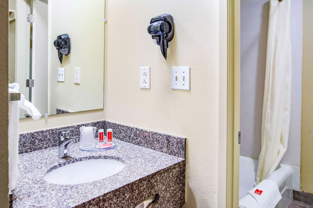 Econo Lodge Newport