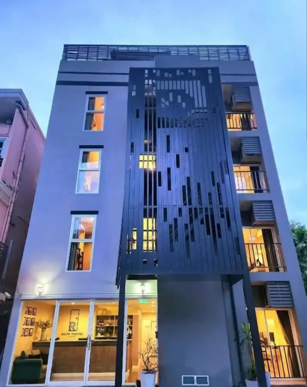 Ralph Poshtel Pratunam