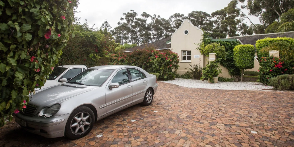 Somerset Villa Guesthouse