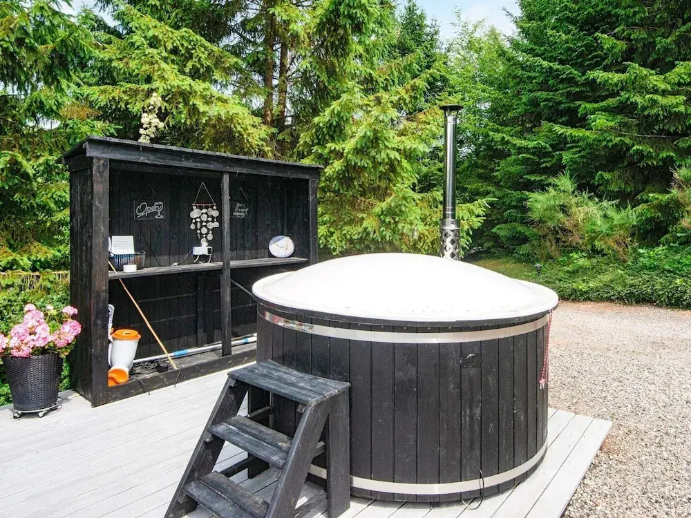 4 person holiday home in Ebeltoft-By Traum