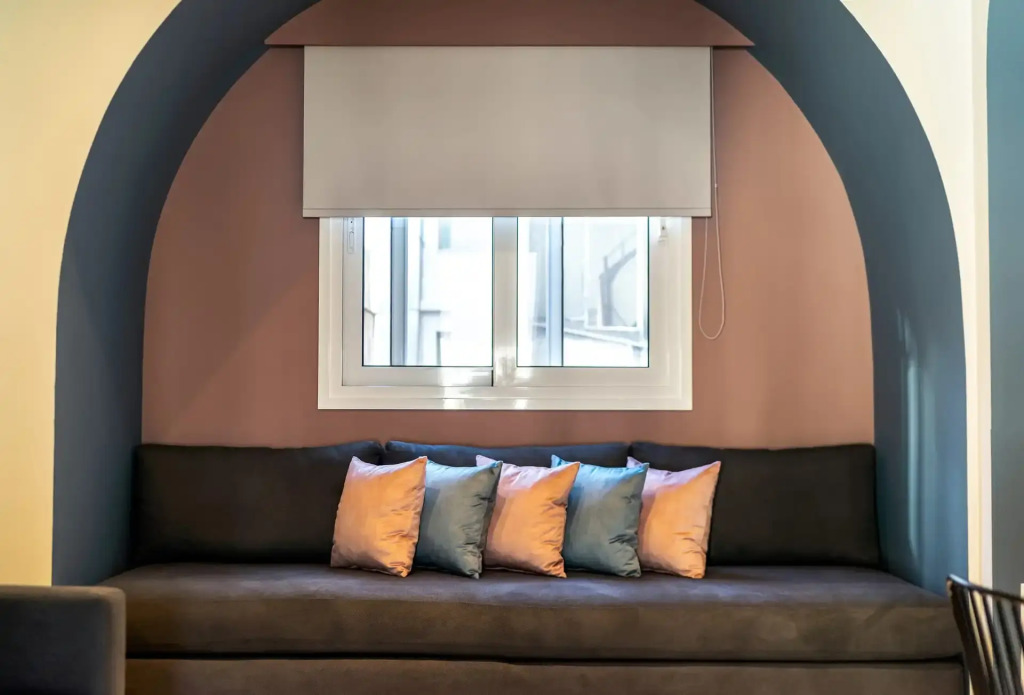Arches Apartments