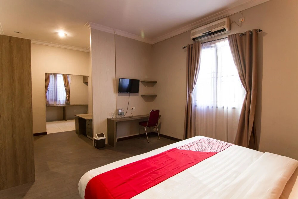 Edotel Amanah Hotel Syariah by OYO Rooms
