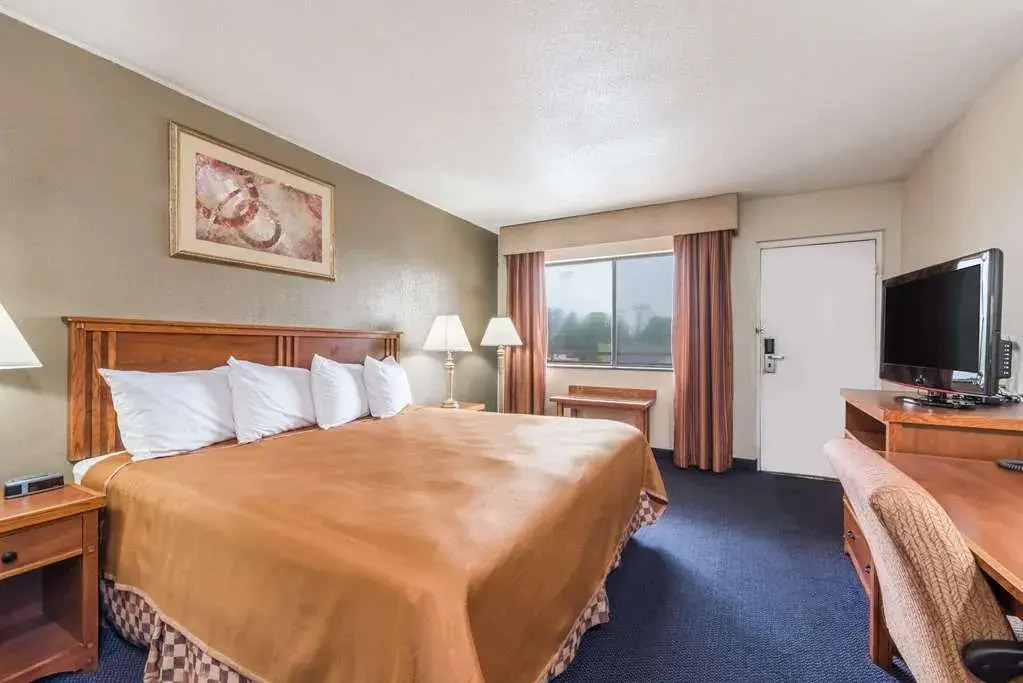 Lancaster Amish Country Travelodge