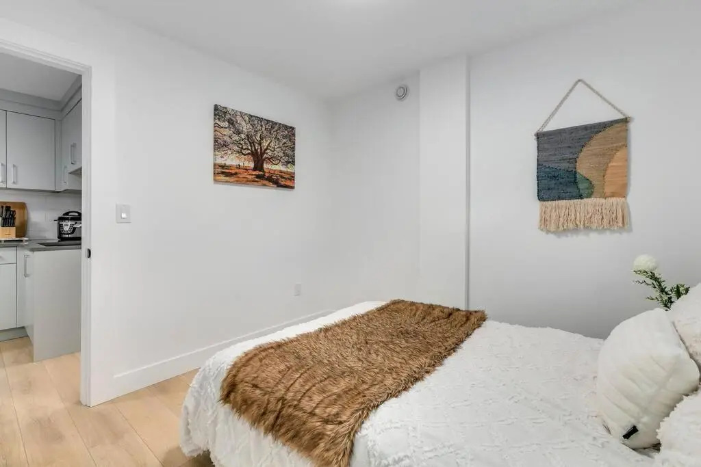 Guest suite in South Surrey