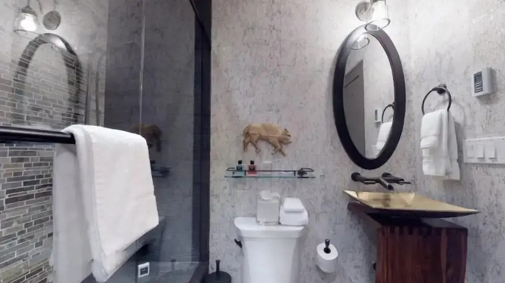 2 Bedroom