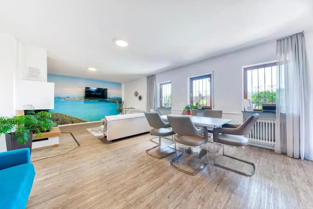 Apartment 26
