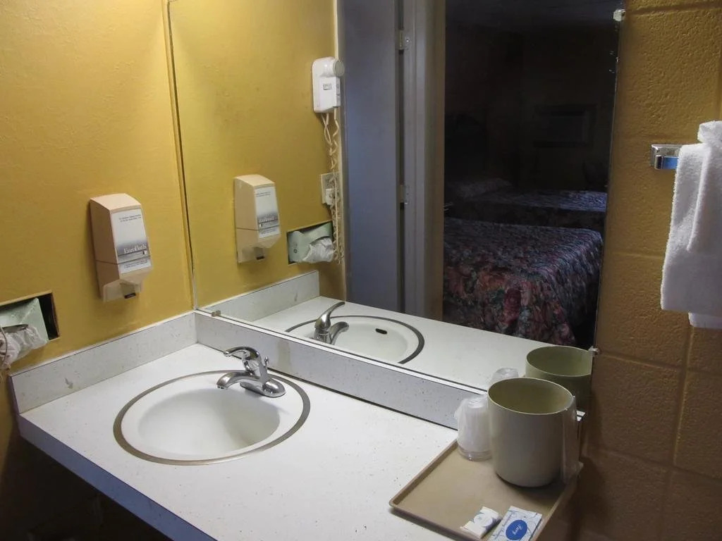 Guest House Motel