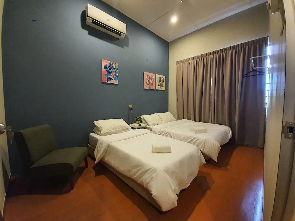No33 Mandalay House near Gleneagles Island Northern Heart Loh Guan Lye Hospital