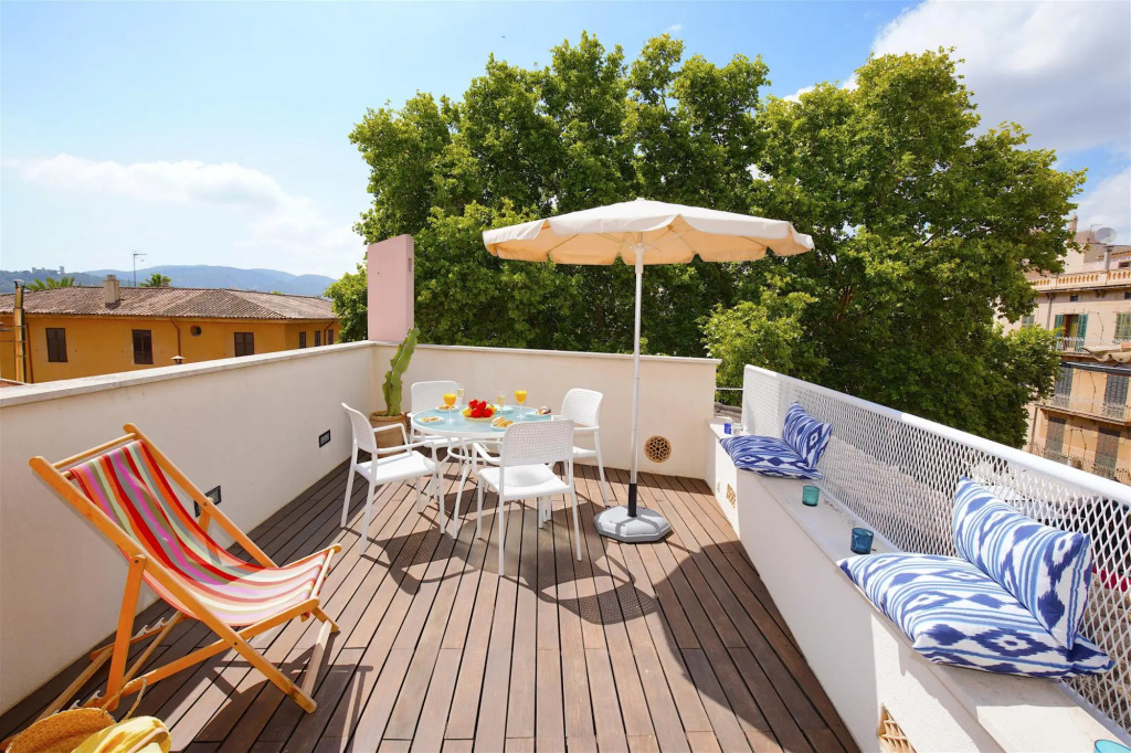 Montmari TI Penthouse with private terrace