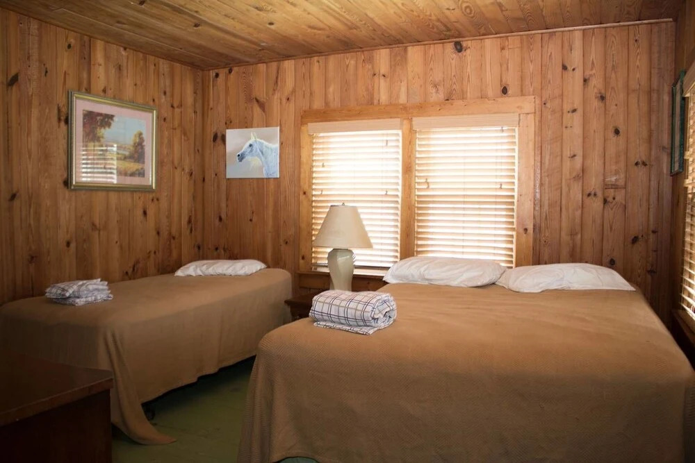 THE GALLERY-Ideal for 10-12 but Sleeps 18 Holiday home 5 BestStayz.1