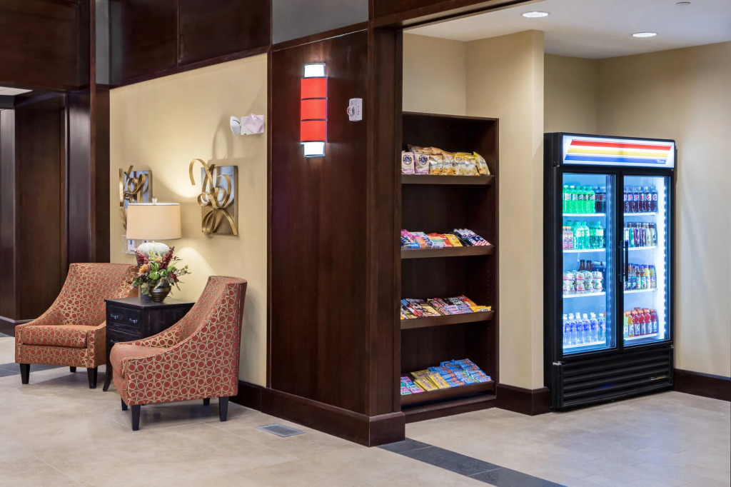 ClubHouse Hotel & Suites Fargo