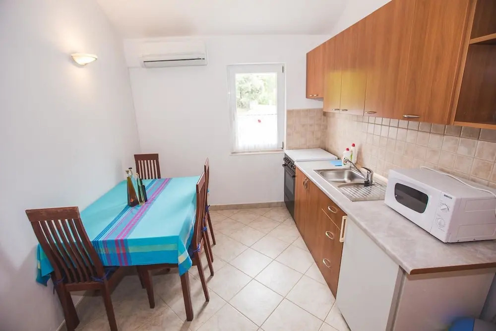 Apartments Lidija