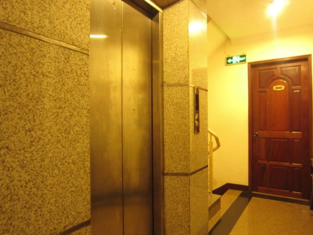 AVA Saigon 2 Hotel