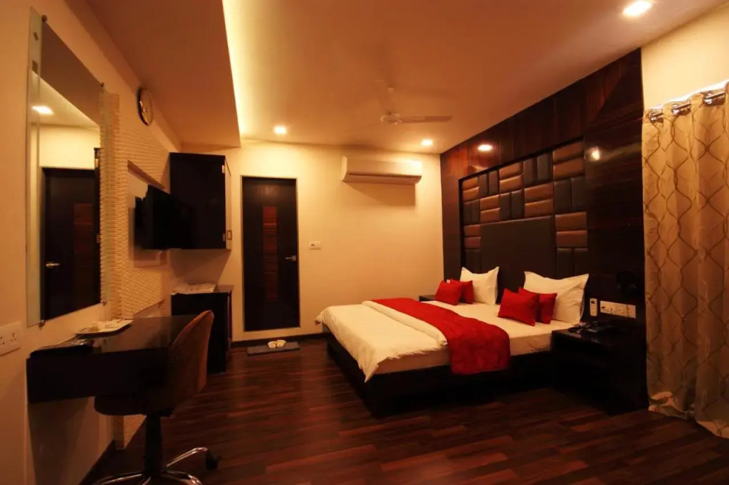 Hotel Furaat Inn LLP