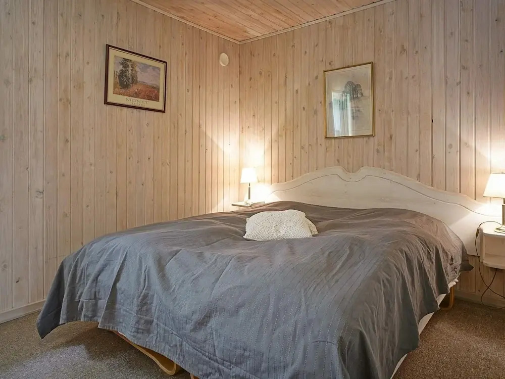 6 person holiday home in Nexø-By Traum