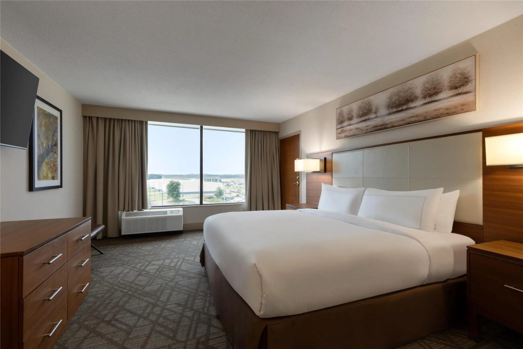 Hilton Knoxville Airport