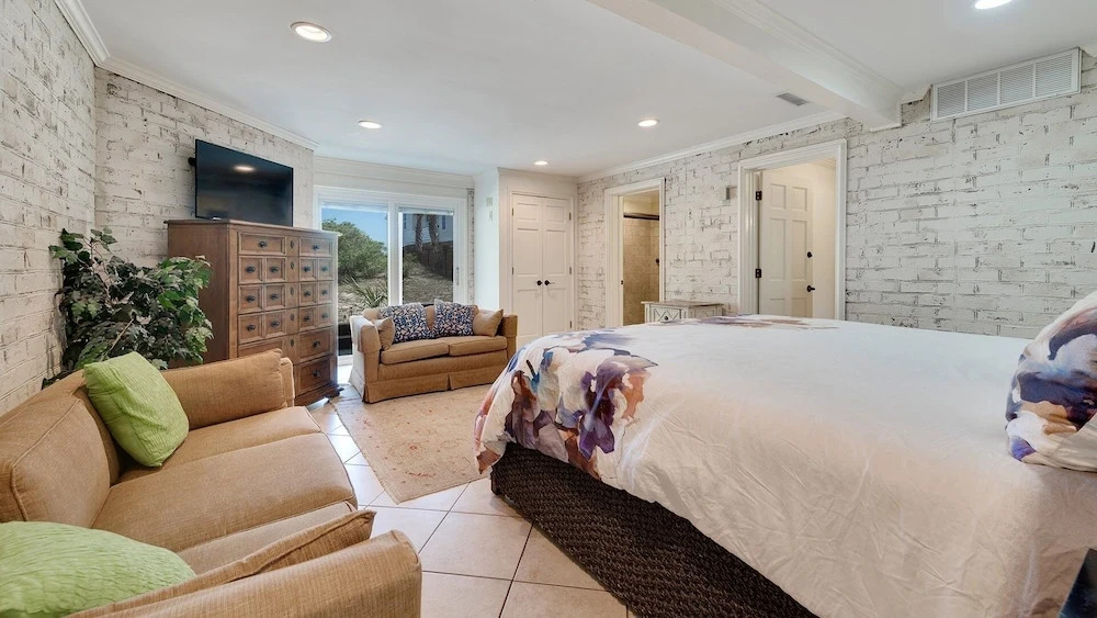 Huge Oceanfront Home With Full Golf Membership 8 Bedroom Home by Peace Vacations