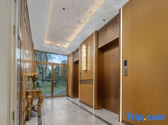 Vienna International Hotel (Nanchang University of Finance and Economics Branch)