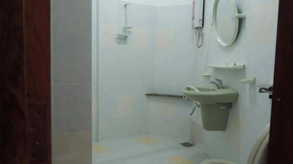 Bach Duong Hotel