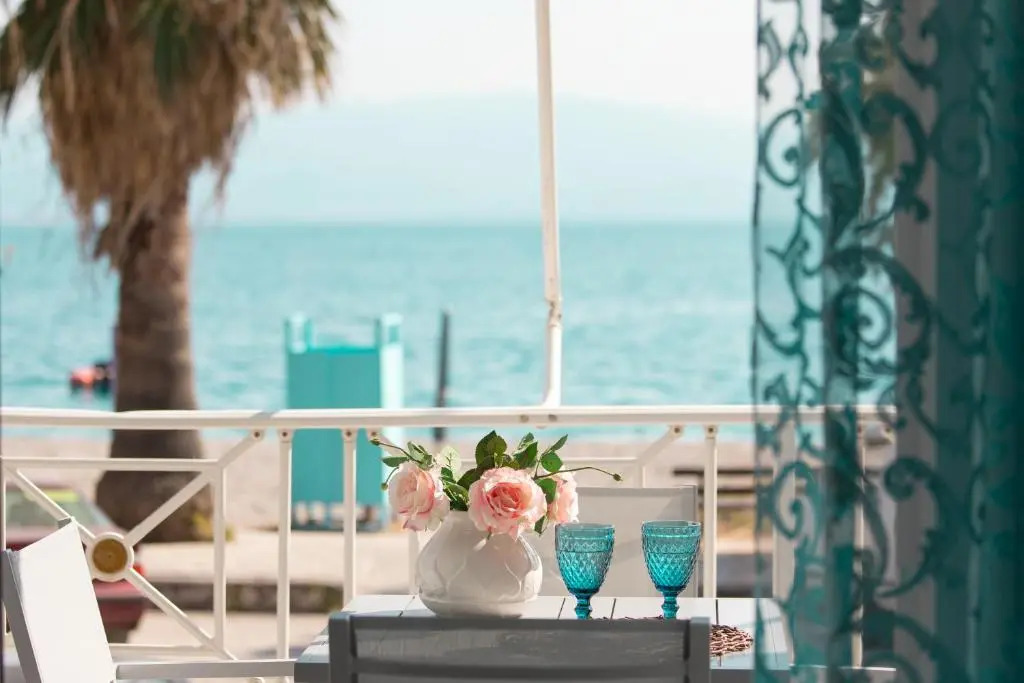 Sugar Blue - Apartment on the beach