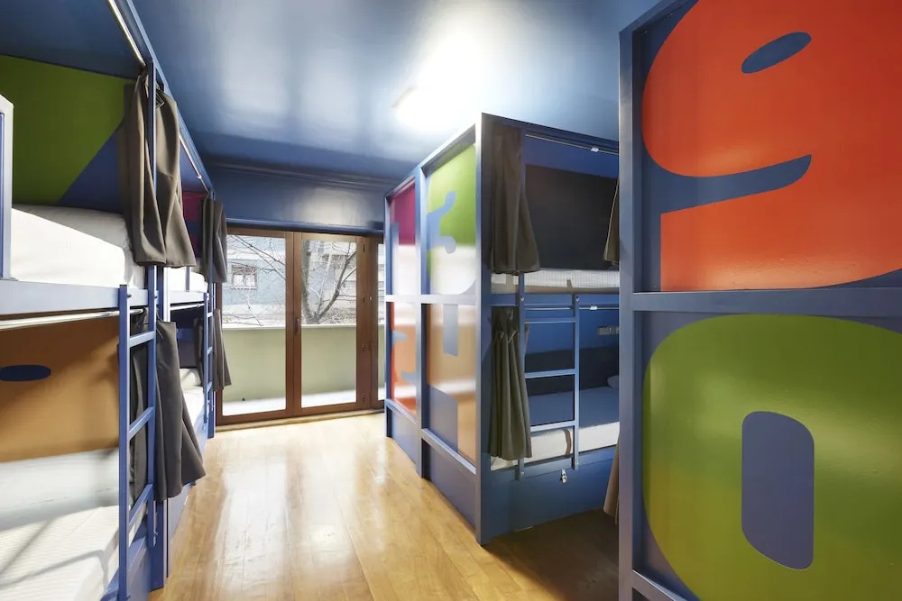 HUUX Hostel