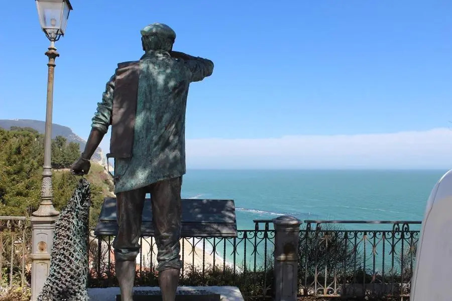 Trilo Torre