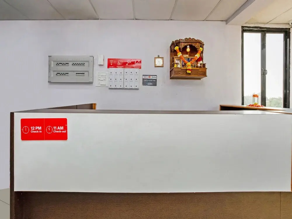OYO 24435 Shubham Lodging And Boarding