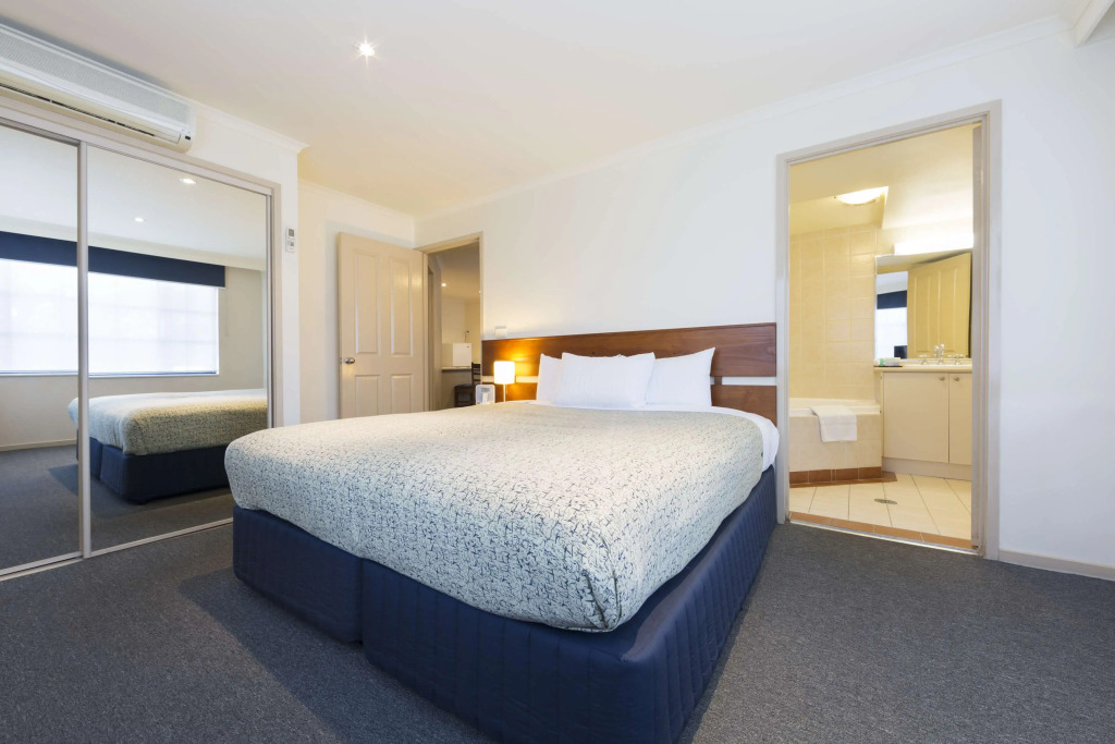 Best Western Plus Canberra Central Apartments Official