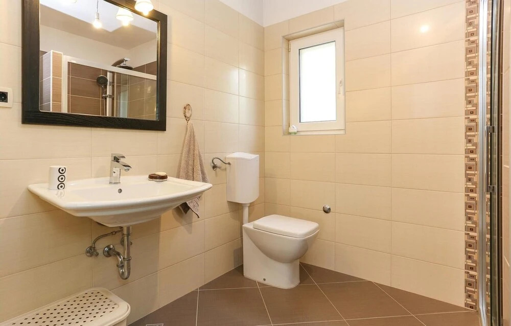 Four-Bedroom Holiday Home In Kastel Sucurac Ii