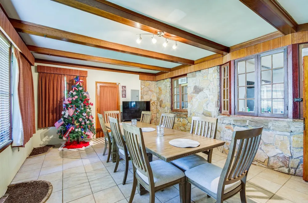 Cozy Jackson Vacation Rental < 1 Mi to University