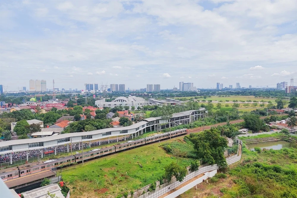 Luxurious 2Br At Serpong Garden Apartment