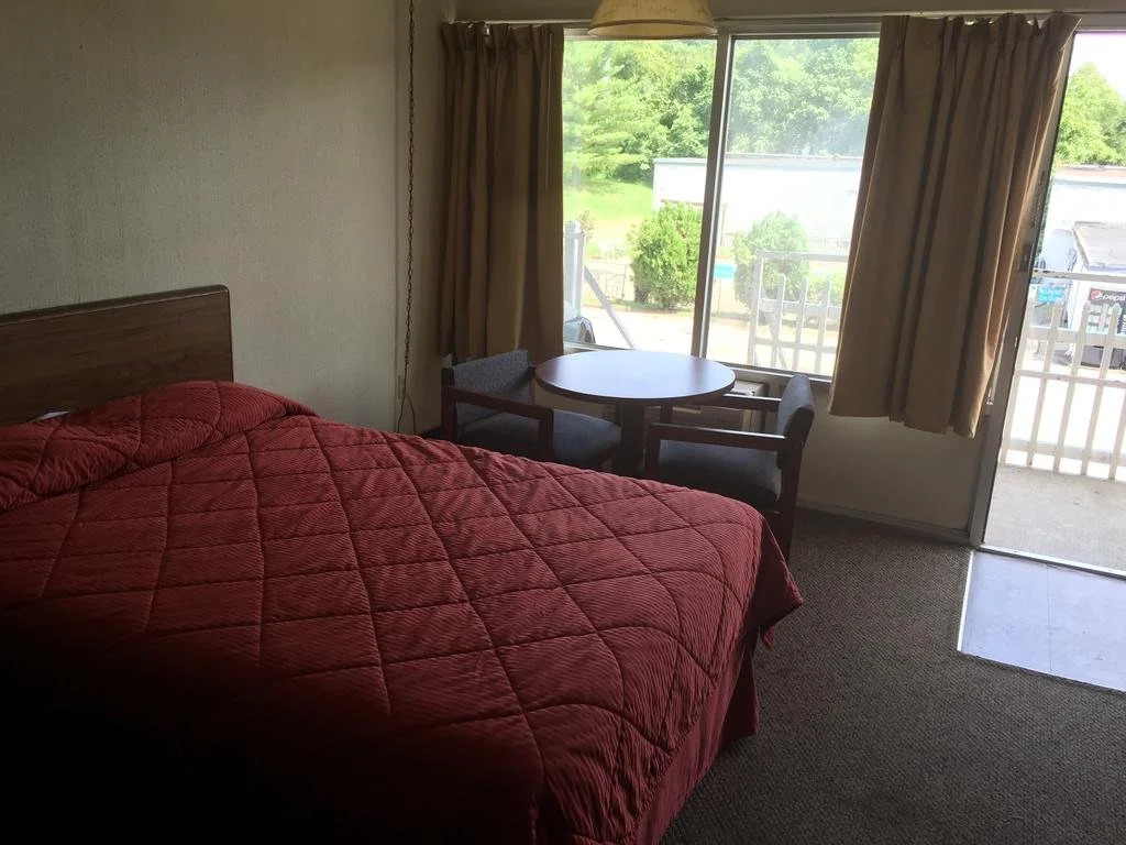 Daniel Boone Motor Inn