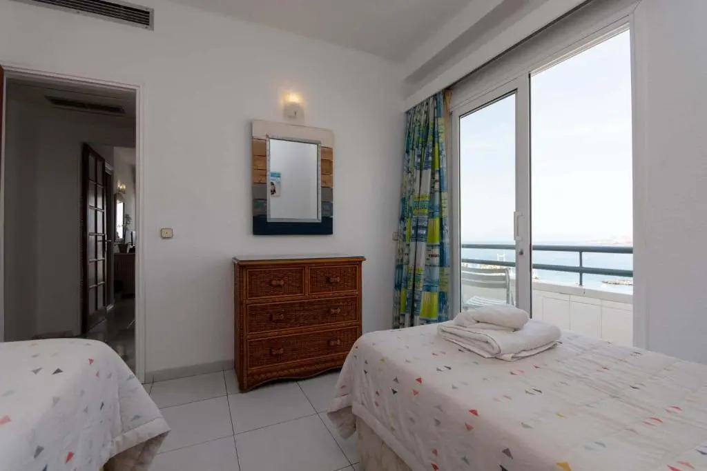 Club Atlantis 89 - Two Bed