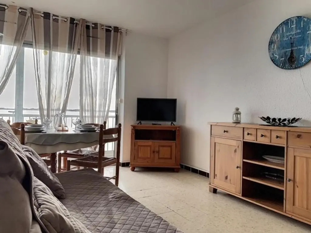 Appartement Balaruc-les-Bains, 2 pièces, 4 personnes - FR-1-503-70