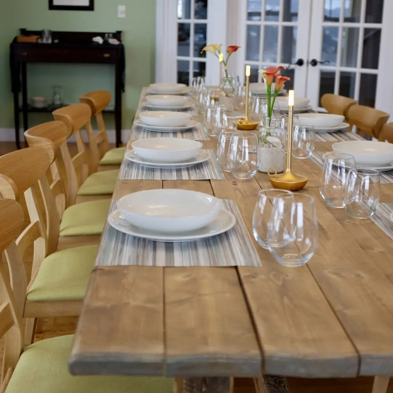 The Bread and Cheese Country Inn