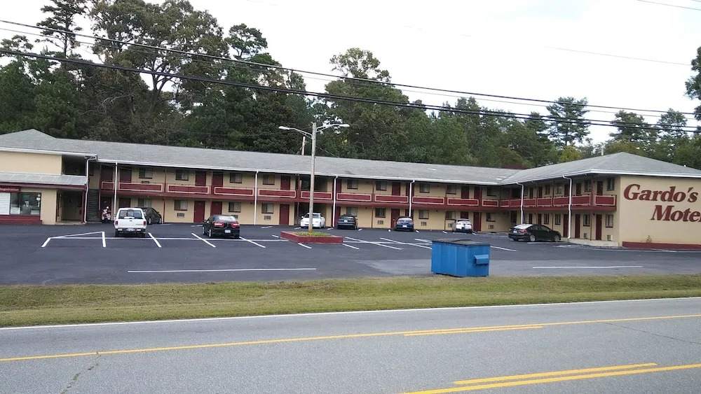 Gardos Motel