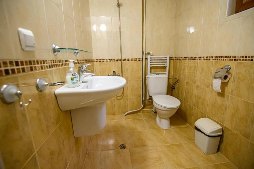 Guest House 7