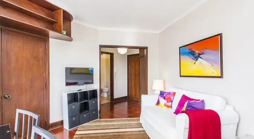 Jumbo Apartment