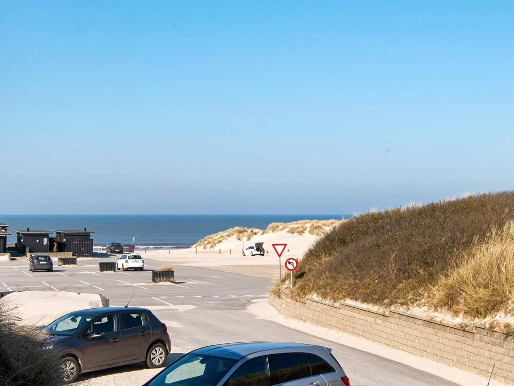 Beautiful Holiday Home in Henne Near Sea