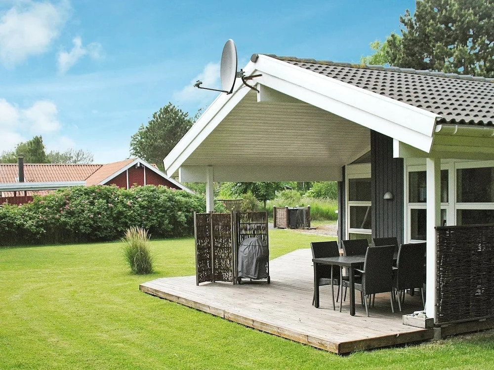 Expansive Holiday Home in Stege With Indoor Whirlpool