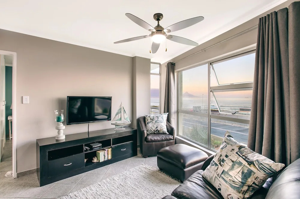 Ocean View Apartment The Bay 103