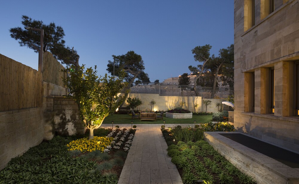 Mount of Olives Residence Glatt Kosher