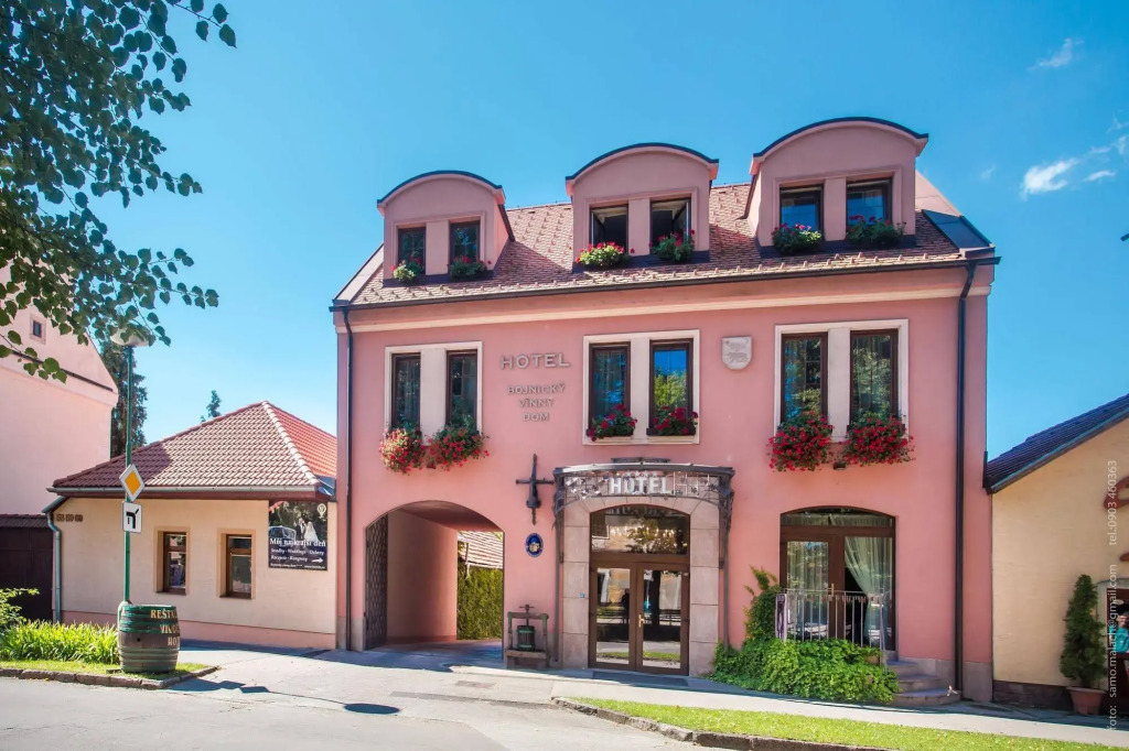 Hotel Bojnický vínny dom