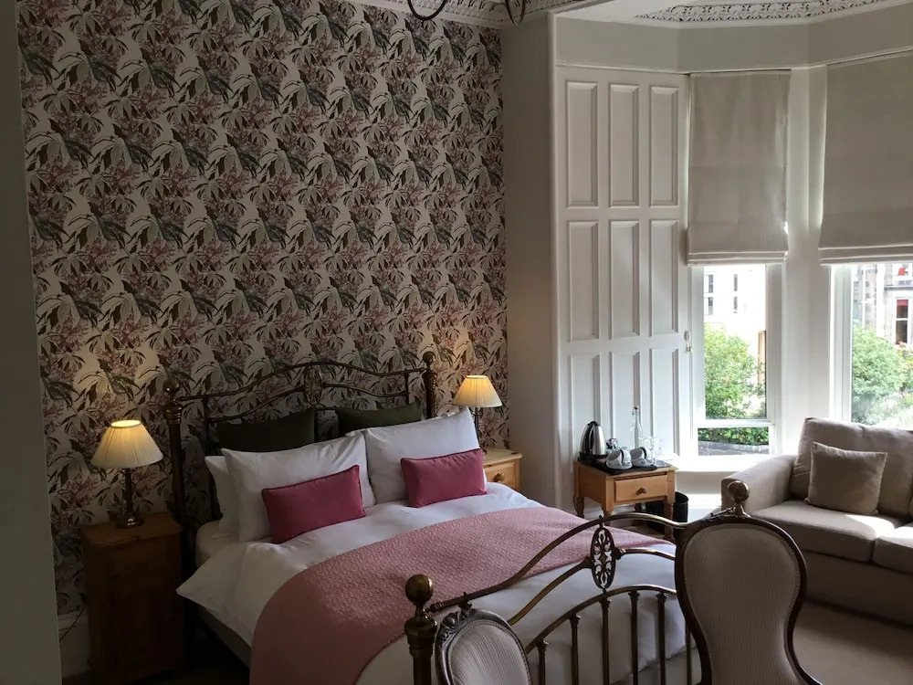 Martins Guest House