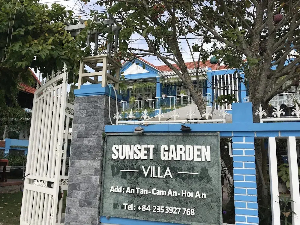 Sunset Garden Villa Riverside