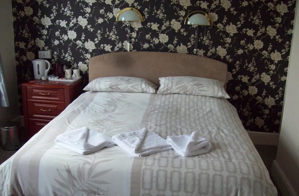 The Crown Hotel